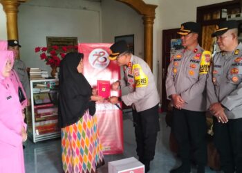 Anjangsana Purnawirawan Polri Dan Warakawuri Dalam Rangka Hari Bhayangkara Ke-78 