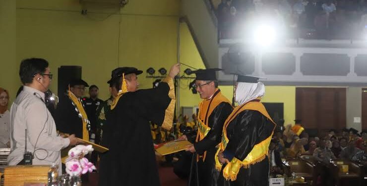 Wisuda Ke-172, Universitas Sriwijaya Wisudakan 1335 Mahasiswa