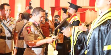 Wakapolri Minta Lulusan S1, S2 Dan S3 STIK Mampu jadi Agen Perubahan
