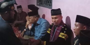 Pendekar Alam Pangean Nobatkan Gelar Gindo Mudo Di Kenegerian Teratak Buluh Kampar