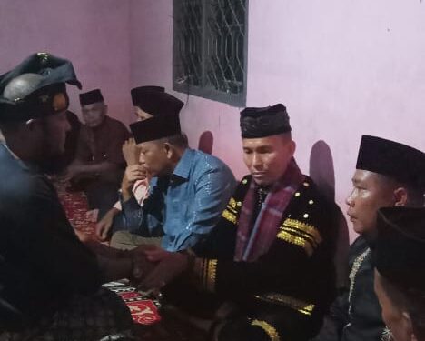 Pendekar Alam Pangean Nobatkan Gelar Gindo Mudo Di Kenegerian Teratak Buluh Kampar