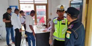 Ditlantas Polda Aceh Cek Urine Pengemudi Angkutan Umum, 5 Orang Positif Amphetamin