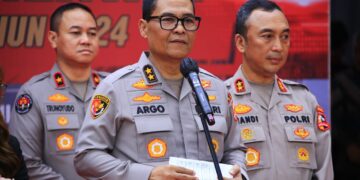 Polri Bangun Fasilitas Air Bersih Hingga Perbaiki Tempat Ibadah Sambut HUT Bhayangkara Ke-78