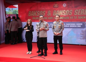 Kapolri Listyo Sigit Prabowo Pimpin Pelepasan 315.718 Paket Sembako Sambut HUT Bhayangkara  e-78