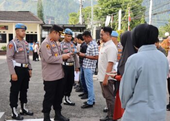 Cegah Judi Online, HP Personil Polres Aceh Tengah Di Cek Propam