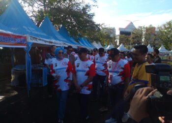 HUT Bhayangkara Ke 78, Polda Sumsel Mengadakan Bazar UMKM Dan Lomba Kontes Mobil Klasik