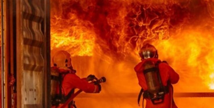 Kebakaran Menghanguskan 4 Unit Toko Di Cunda Lhokseumawe Saat Azan Subuh