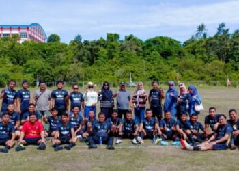 DUKUNG ATAM FC DI LIGA PAMONG IKAPTK ACEH 2024, PJ. BUPATI ASRA BERI SEMANGAT LANGSUNG DARI PINGGIR LAPANGAN