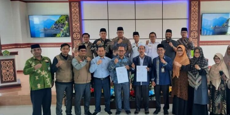 Penandatanganan Kerjasama Program PPG antara IAIN Takengon Dan Baitul Mal Bener Meriah