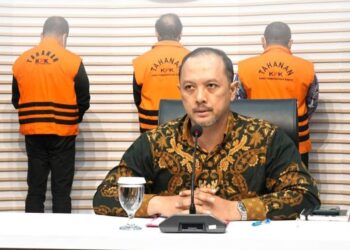 KPK Menetapkan 3 Tersangka Korupsi Pengadaan Barang Dan Jasa Di Basarnas RI