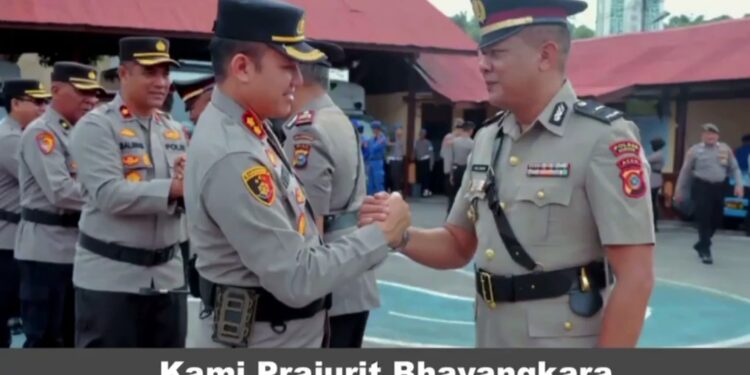 Kapolres Sabang Dapat Hadiah Lagu Dari Danlanud pada Hari Bhayangkara