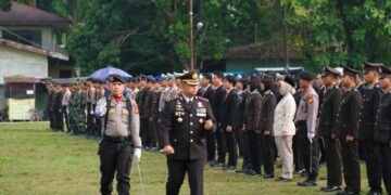 Didepan Istana Siak, Kapolres Asep Sujarwadi Pimpin Upacara Peringatan Hari Bhayangkara ke 78