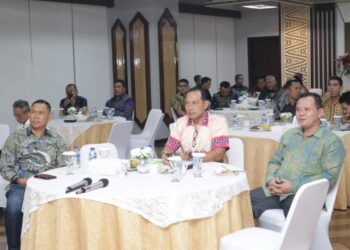 Wakapolda M.Zulkarnain Bersama Forkopimda Sumsel Nonton Bareng Wayang Kulit
