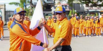 Pj Bupati Aulia Sofyan Lepas Kontingen POPDA XVII Bireuen Ke Aceh Timur 