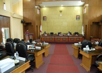 Pj Sekda Kairmansyah Hadiri Sidang Rancangan KUA-PPAS 2025 Selesai Dibahas DPRK Bener Meriah