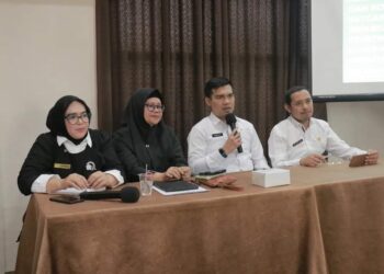 Pj. Sekda Khairmansyah Pimpin Rapat Koordinasi Satgas Percepatan Penurunan Stunting