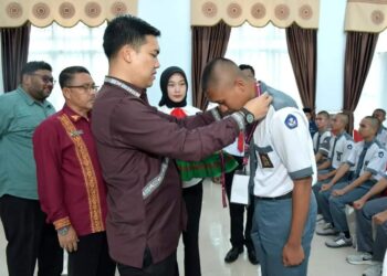 Pj. Sekda Khairmansyah Resmi Tutup Penetapan Tim Teknis penyusunan RPB