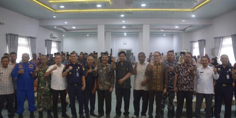 Ratusan Nelayan Aceh Timur Ikut Sosialisasi Cara Menangkap Ikan Di Perairan Negara Lain