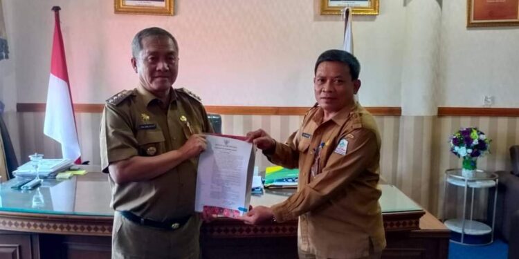 Pj Bupati Aceh Singkil Azmi Tunjuk Edi Widodo Sebagai Plh Sekda Gantikan Ahmad Rivai