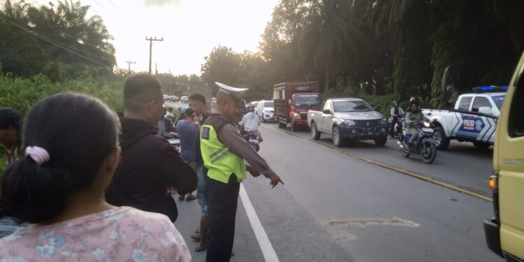 Kecelakaan, Ibu Tewas Anak Kritis Saat Sampai Di RS Mesra Siak Hulu