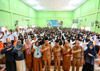 Pj Sekda Kampar Ahmad Yuzar Buka Resmi Kegiatan Peningkatan Kompetensi Guru PPPK