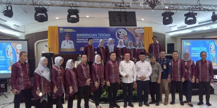 Pemko Palembang Melaksanakan Bimtek Tentang Sampah Untuk 18 Kecamatan