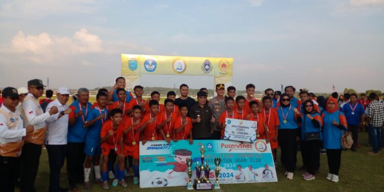 Penutupan Sepak Bola Tingkat SMP Se-Kabupaten Ogan Ilir