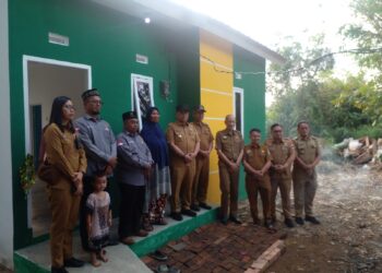 Pj Walikota Dan Baznas Kota Palembang Resmikan Bedah Rumah Milik Warga Kurang Mampu