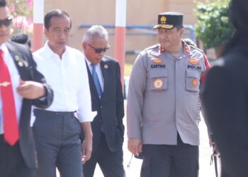 Kapolda Aceh Achmad Kartiko Bersama Pejabat Forkopimda Aceh Sambut Presiden RI 