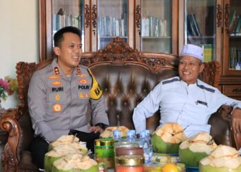 Kapolres Ruri Prastowo Melaksanakan Kegiatan Silaturahmi Di kediaman Ketua FKUB Banyuasin