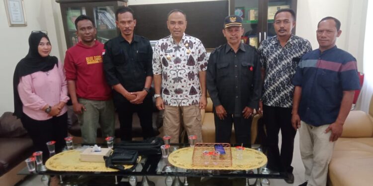 Ketua LAI BPAN Dan Ketua FORKAB Aceh Timur Bersilaturahmi Dengan Pj Bupati Amrullah M Ridha