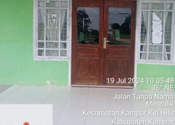 Kantor kepala Desa Mentulik Tutup Di Saat Jam Dinas, Pj Kades Bungkam Saat Di konfirmasi Wartawan