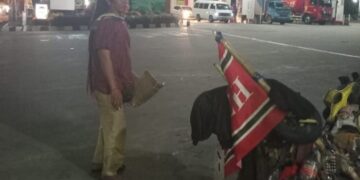 Pemotor Vespa Dari Jawa Barat Berkelana Di Aceh Ujung Sumatra