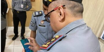 Maraknya Judi Dan Pinjaman Online, Kalapas Kutacane Lakukan Pemeriksaan Handphone Petugas