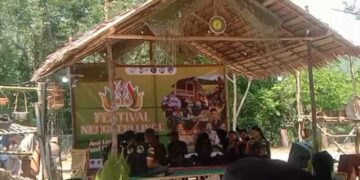 Klub Didong Persedia Mude Juara 1 Di Festival Nenggeri Linge