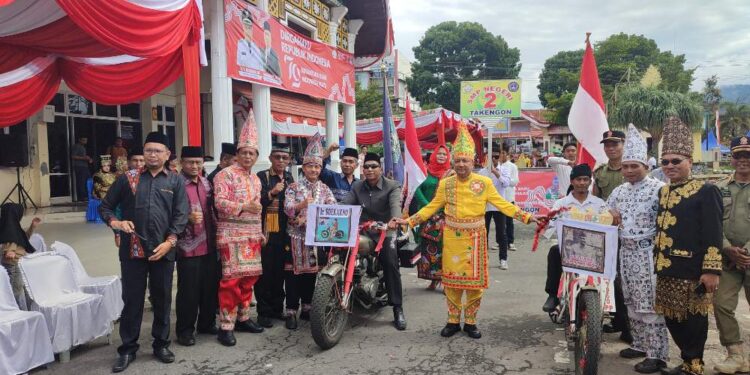 5025 Pelajar Mengikuti Karnaval Budaya Memeriahkan HUT RI Ke 79