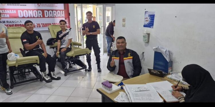 Pegawai Rutan Takengon Donor Darah Menyambut Hari Pengayoman Ke-79