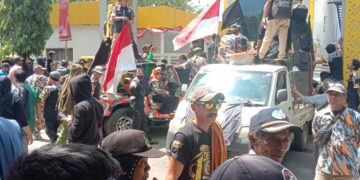 Masyarakat Jenelata Bersama LSM GMBI Sulsel Geruduk BBWS Pompengang, Minta KPK Dan APH Turun Tangan