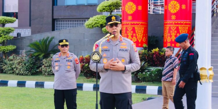 Berangkatkan 170 Personel Operasi Mitigasi Karhutla, Kapolda Sumsel : Segera Padamkan Api Sebelum Membesar