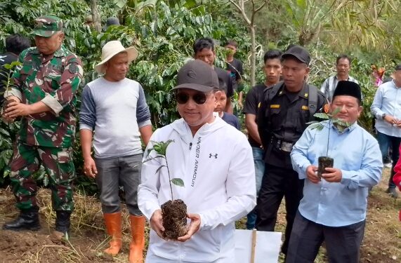 Resmi Dibuka, Festival Panen Kopi Gayo Di Asir-Asir Semarak
