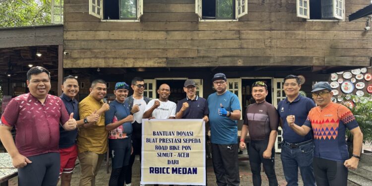 RB ICC Medan Donasi Atlet Prestasi Sepeda Road Bike Dalam Rangka PON Sumut Aceh