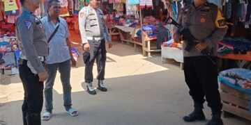 Ciptakan Rasa Aman, Personil Polsek Tapung Hulu Rutin Lakukan Patroli Pasar 