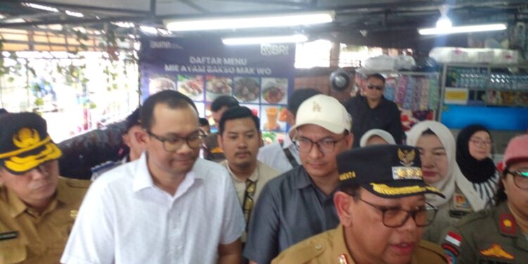 Peninjauan Pj Walikota Blusukan Ke Pasar 16 Ilir Palembang 