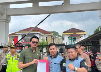 Datangi Kejari Banyuasin, PP Himpunan Mahasiswa Meminta Usut Tuntas Pungli Di Salah Satu Sekolah SMAN Bumi Sedulang Setudung