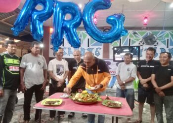 Rayakan HUT Ke 49, RRG Club Indonesia Santuni Puluhan Anak Yatim 