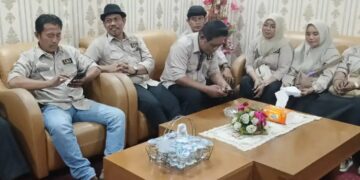 Sekwan DPRK Gunawan Abdullah Menerima Audensi Persatuan Wartawan Langsa