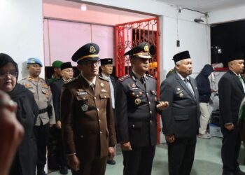 Kapolres Dody Indra Eka Putra Hadiri Apel Kehormatan Dan Renungan Suci Di TMP Aceh Tengah