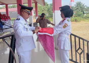 Kecamatan Longkib Gelar Upacara HUT RI  Ke 79 tahun Di Lapangan Raja Makuta