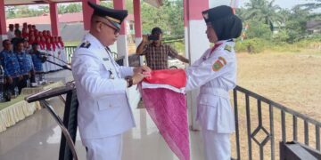 Kecamatan Longkib Gelar Upacara HUT RI Ke 79 tahun Di Lapangan Raja Makuta