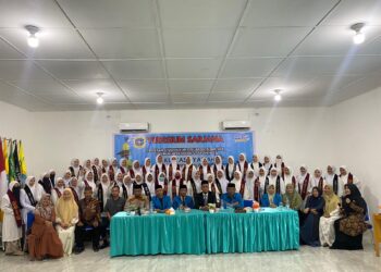 79 Mahasiswa Resmi Lulus Yudisium Sarjana Hukum Fakultas Syariah IAIDU Asahan